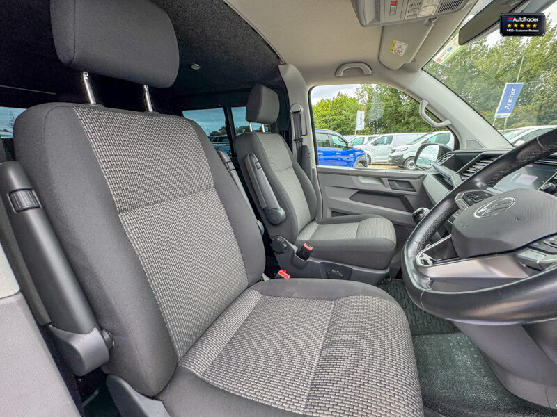 Used Volkswagen Transporter 2022 for sale - 77042000: Photo 24