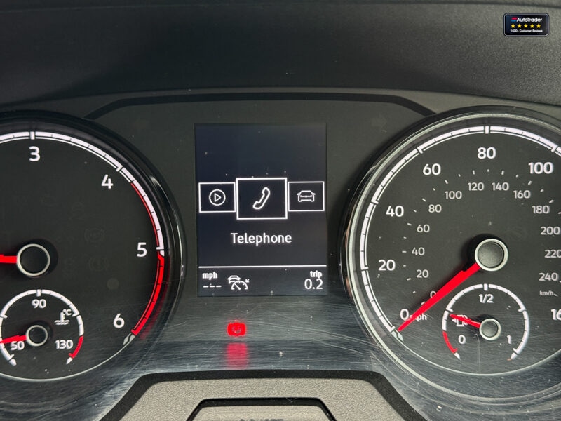 Used Volkswagen Transporter 2022 for sale - 77042000: Photo 32