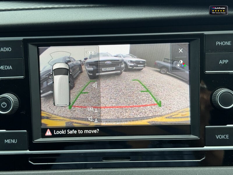 Used Volkswagen Transporter 2022 for sale - 77042000: Photo 48