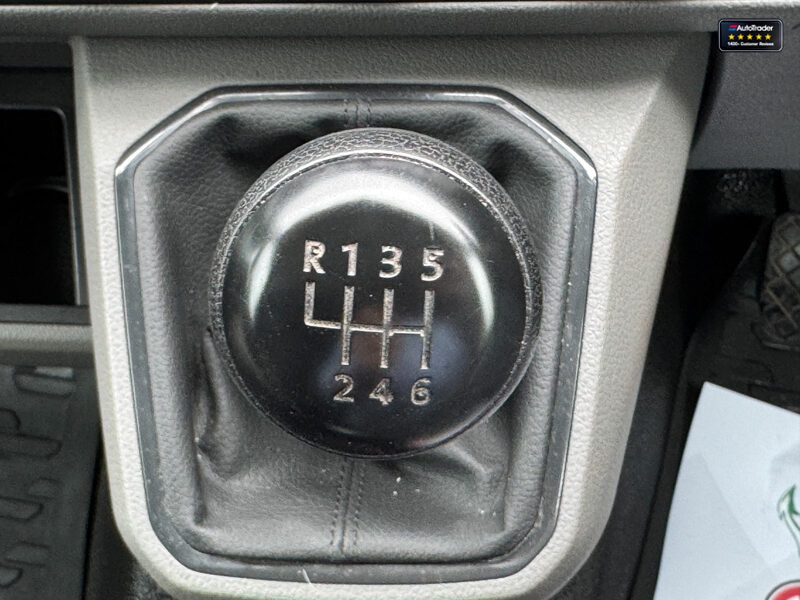 Used Volkswagen Transporter 2022 for sale - 77042000: Photo 54