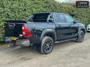 Used Toyota Hilux 2023 for sale - 75258766: Photo
