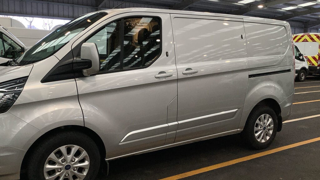 Used Ford Transit Custom 2022 for sale - 77363382: Photo 8