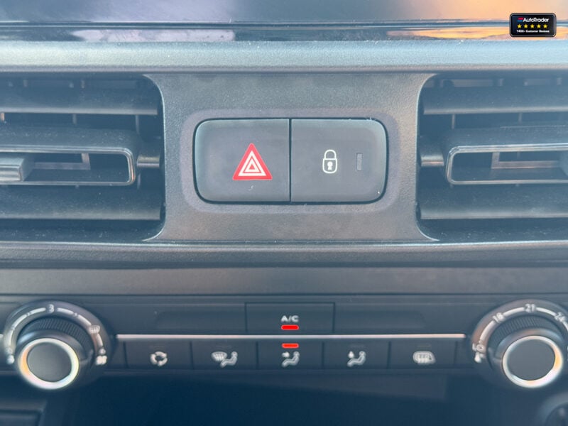 Vehicle 33