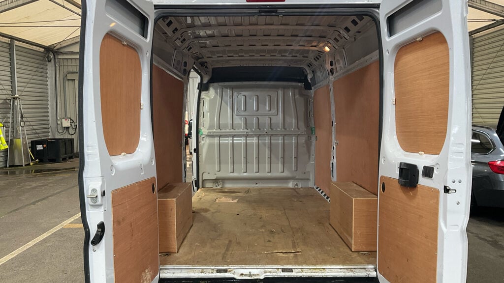 Used Peugeot Boxer 2022 for sale - 77666013: Photo 5