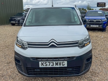 Used Citroen Berlingo 2023 for sale - 75425524: Photo