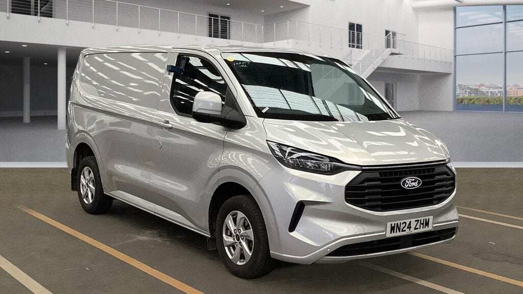 Used Ford Transit Custom 2024 for sale - 77935869: Photo 2