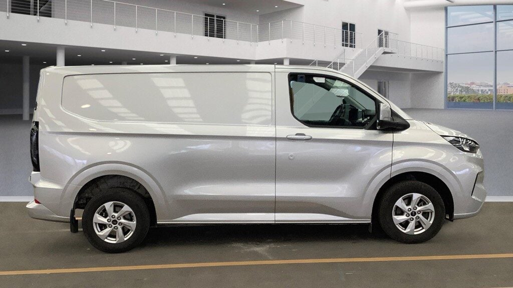 Used Ford Transit Custom 2024 for sale - 77935869: Photo 3