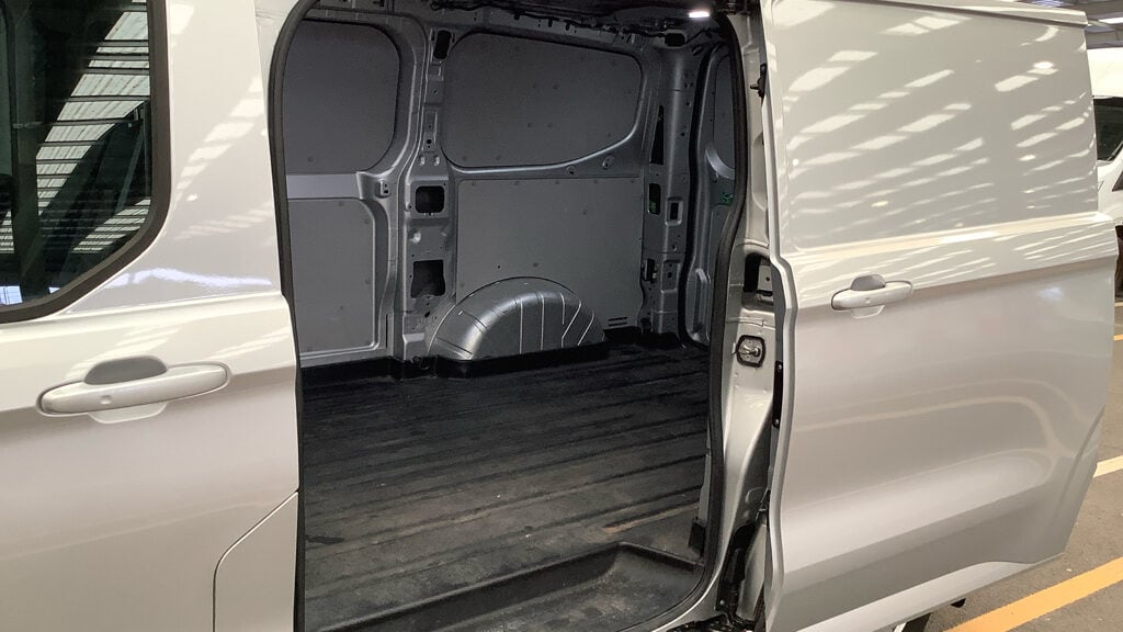 Used Ford Transit Custom 2024 for sale - 77935869: Photo 8