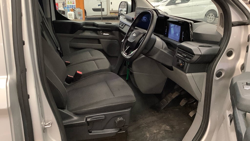 Used Ford Transit Custom 2024 for sale - 77935869: Photo 9