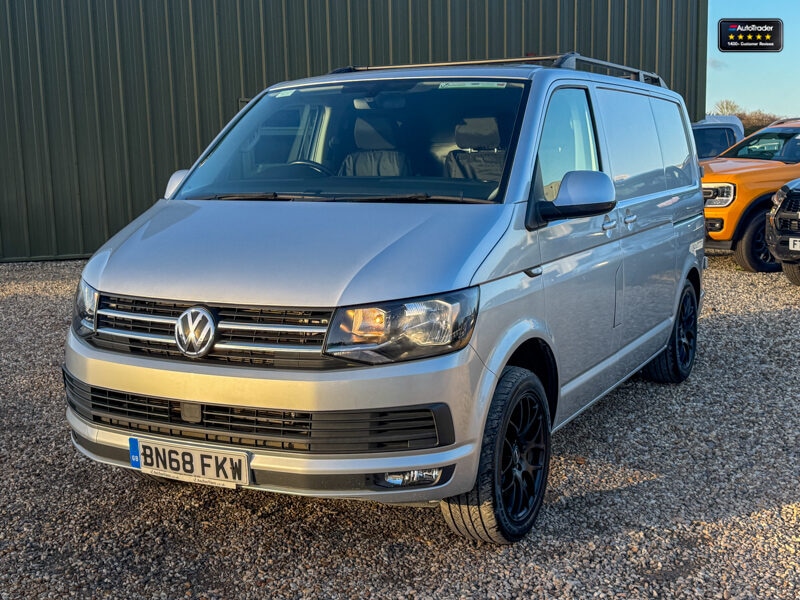 Used Volkswagen Transporter 2018 for sale - 77041606: Photo 2