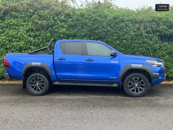 Used Toyota Hilux 2023 for sale - 75258630: Photo