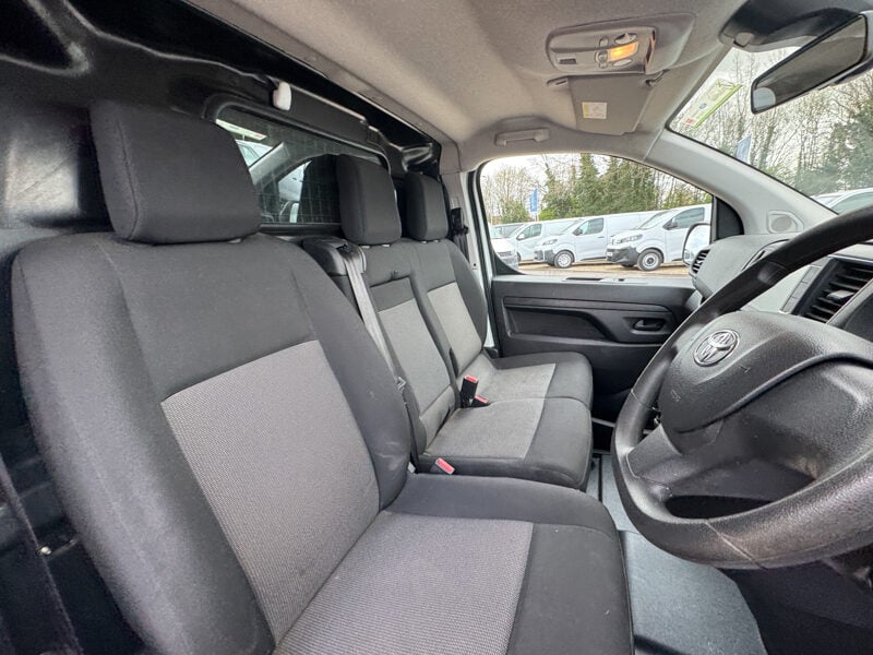 Used Toyota ProAce 2023 for sale - 77675564: Photo 14