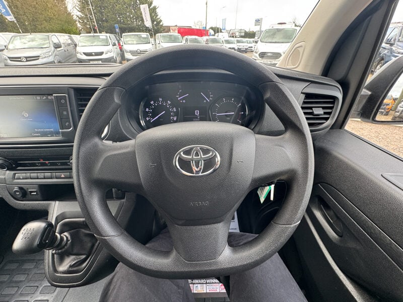 Used Toyota ProAce 2023 for sale - 77675564: Photo 16