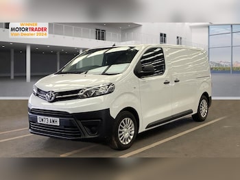 Toyota ProAce feature image