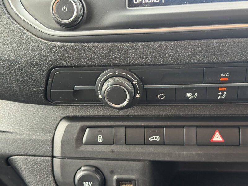 Used Toyota ProAce 2023 for sale - 77675564: Photo 30