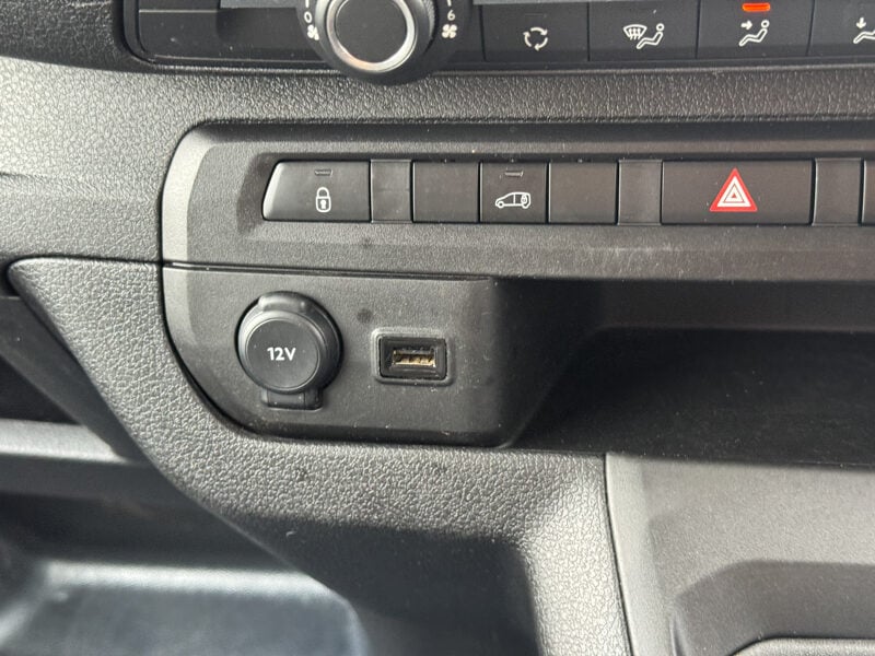 Used Toyota ProAce 2023 for sale - 77675564: Photo 32