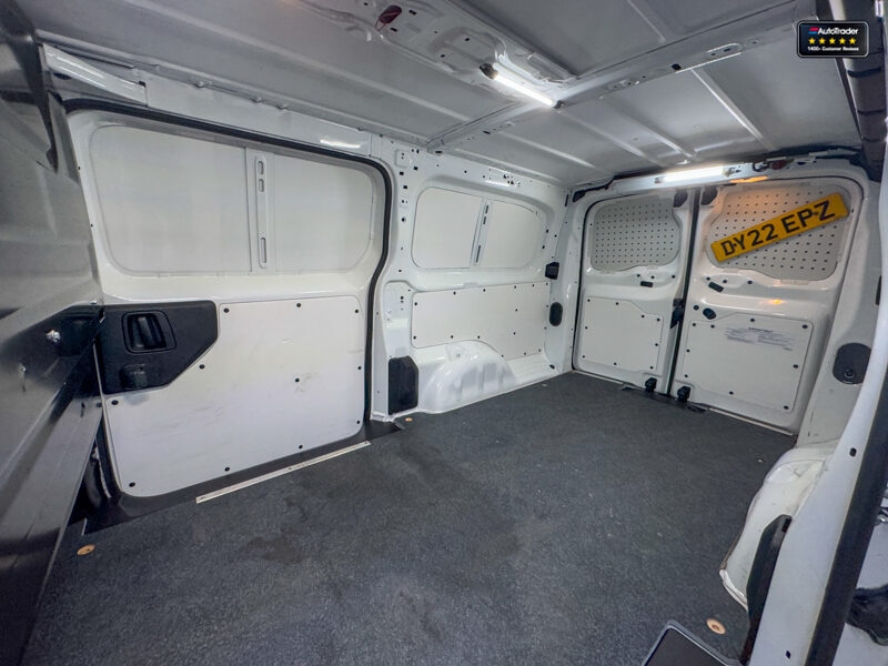 Used Vauxhall Vivaro 2022 for sale - 77041922: Photo 11