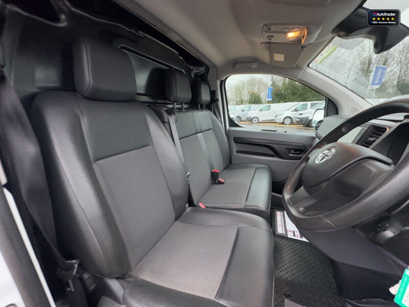 Used Vauxhall Vivaro 2022 for sale - 77041922: Photo 14