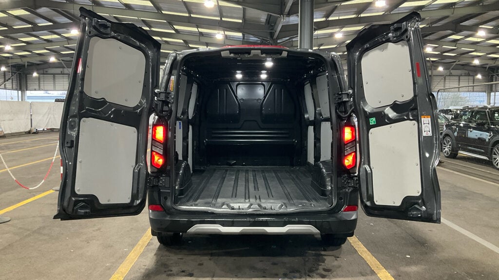 Used Ford Transit Custom 2025 for sale - 77206999: Photo 5