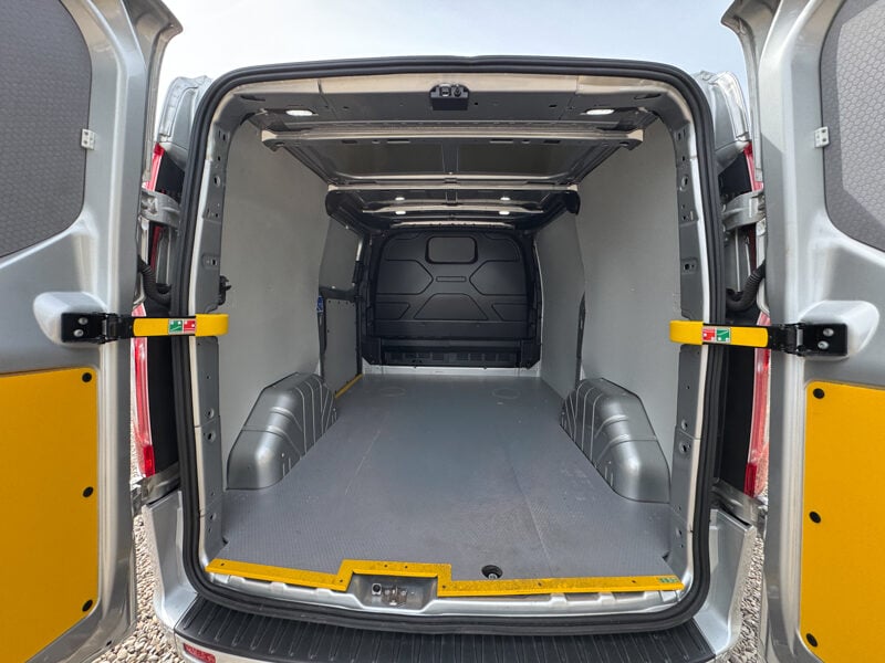 Used Ford Transit Custom 2021 for sale - 78198279: Photo 9