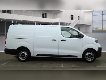 Used Vauxhall Vivaro 2024 for sale - 77296718: Photo