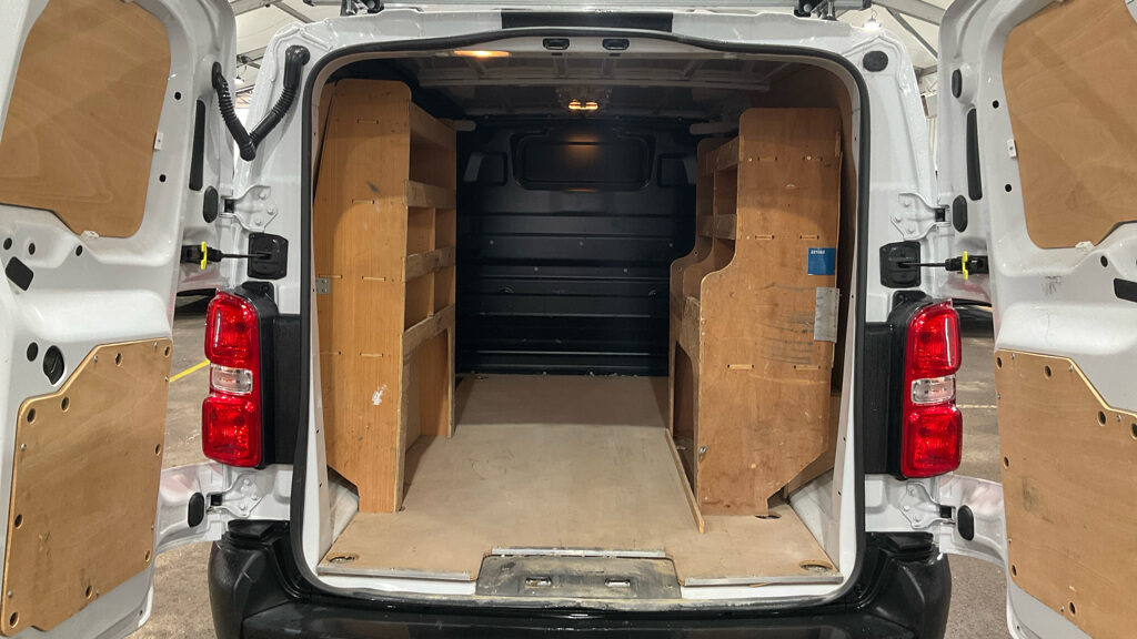 Used Vauxhall Vivaro 2024 for sale - 77296718: Photo 5