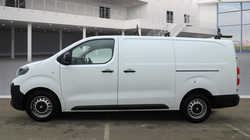 Used Vauxhall Vivaro 2024 for sale - 77296718: Photo 7