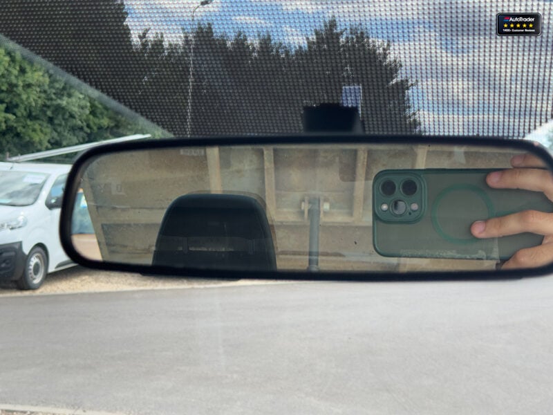 Vehicle 29