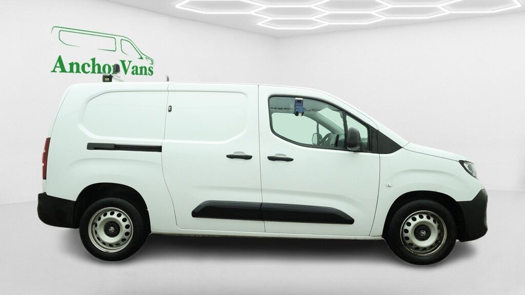 Used Vauxhall Combo 2024 for sale - 77541492: Photo 3