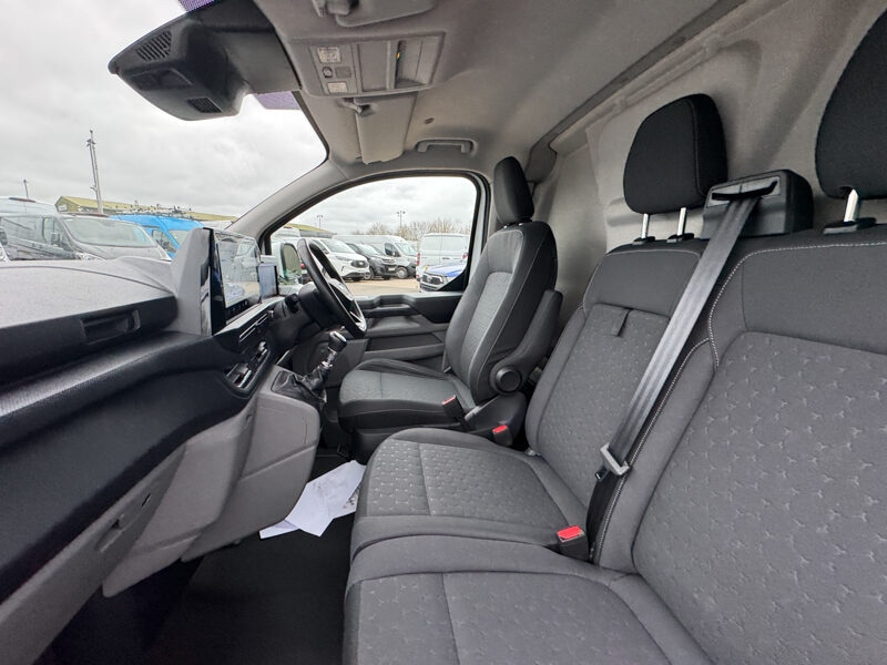 Used Ford Transit Custom 2024 for sale - 77450989: Photo 13