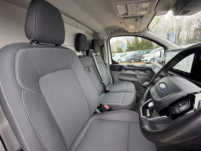 Used Ford Transit Custom 2024 for sale - 77450989: Photo 14