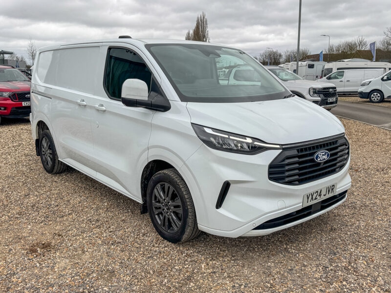 Used Ford Transit Custom 2024 for sale - 77450989: Photo 4