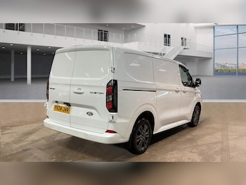 Used Ford Transit Custom 2024 for sale - 77450989: Photo