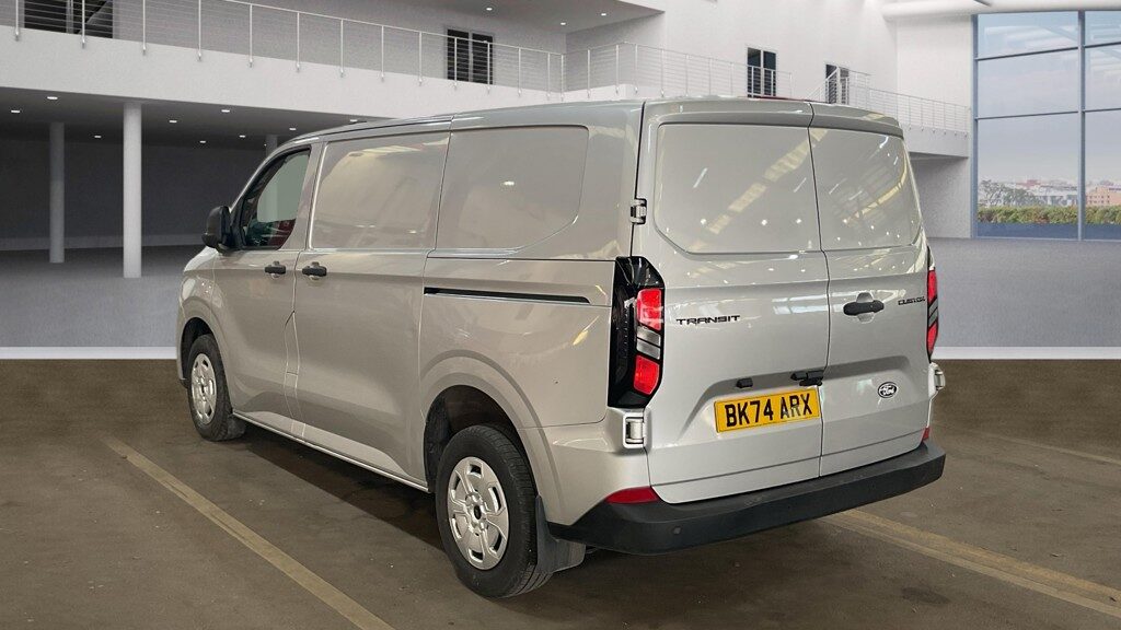 Used Ford Transit Custom 2025 for sale - 77915569: Photo 4