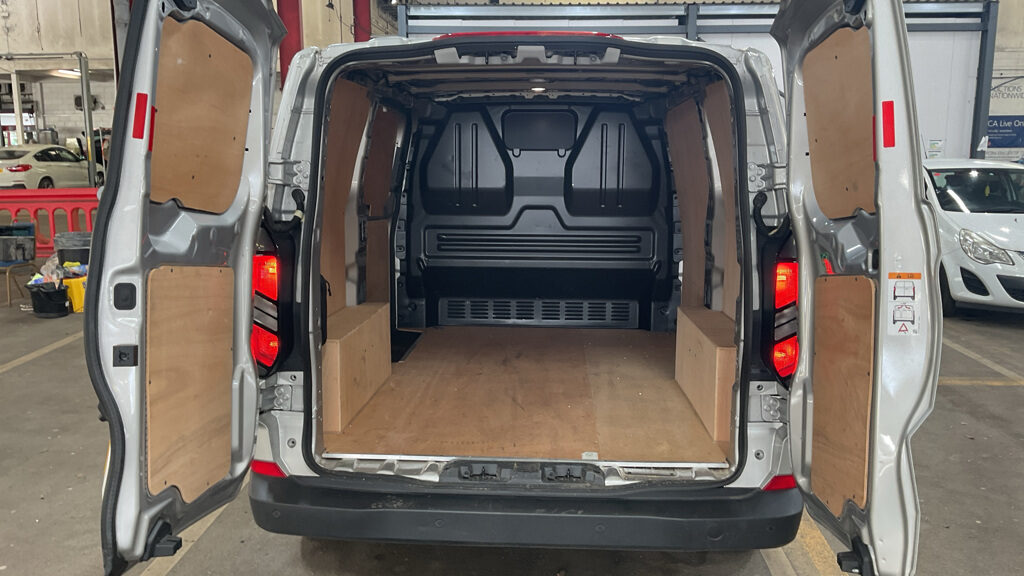 Used Ford Transit Custom 2025 for sale - 77915569: Photo 8