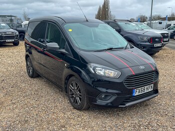 Used Ford Transit Courier 2018 for sale - 77608020: Photo