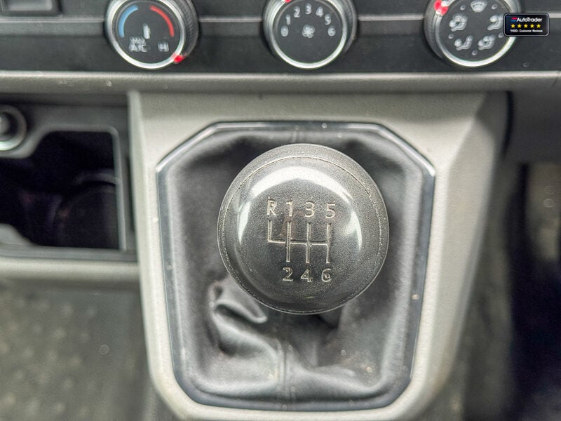 Used Volkswagen Transporter 2022 for sale - 77107027: Photo 32