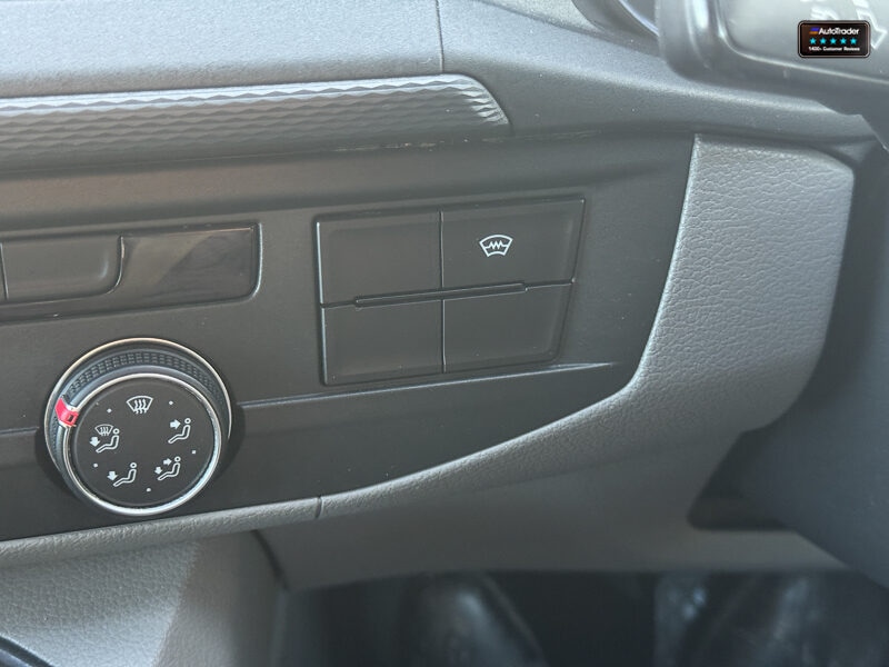 Used Volkswagen Transporter 2022 for sale - 77107027: Photo 34