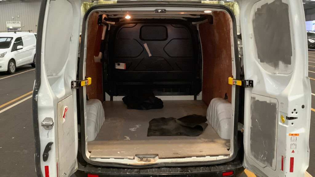 Used Ford Transit Custom 2020 for sale - 77363385: Photo 5