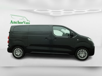 Used Vauxhall Vivaro 2023 for sale - 77541473: Photo
