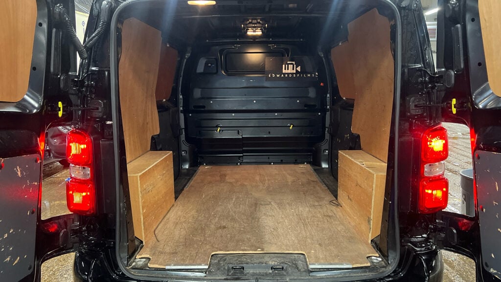 Used Vauxhall Vivaro 2023 for sale - 77541473: Photo 5