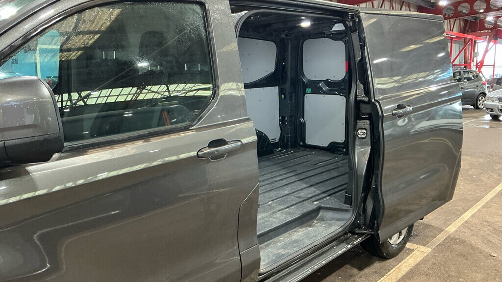 Used Ford Transit Custom 2024 for sale - 77758805: Photo 8
