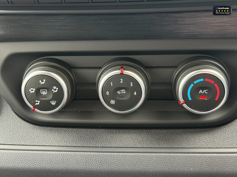 Used Renault Trafic 2025 for sale - 77042225: Photo 29