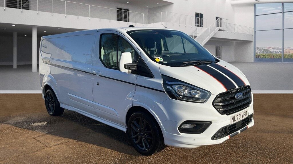 Used Ford Transit Custom 2023 for sale - 77296699: Photo 2