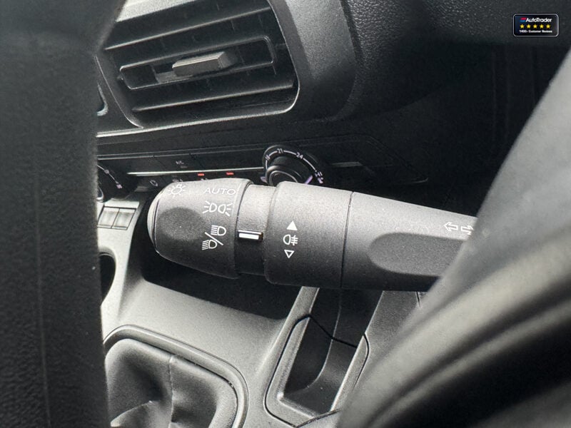 Used Peugeot Partner 2023 for sale - 77041772: Photo 19