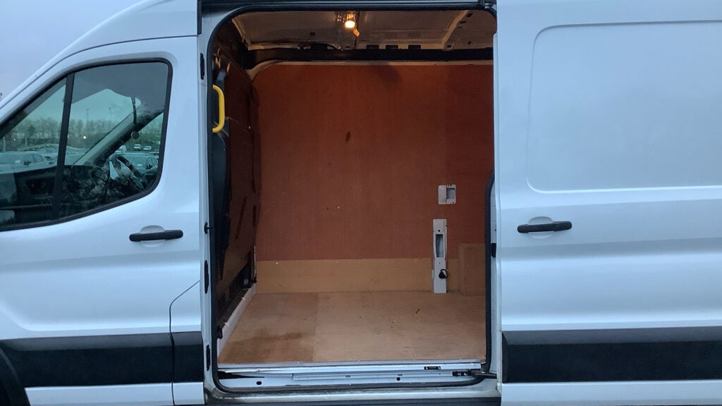 Used Ford Transit 2022 for sale - 77206989: Photo 8