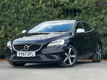 Used Volvo V40 2018 for sale - 75425695: Photo