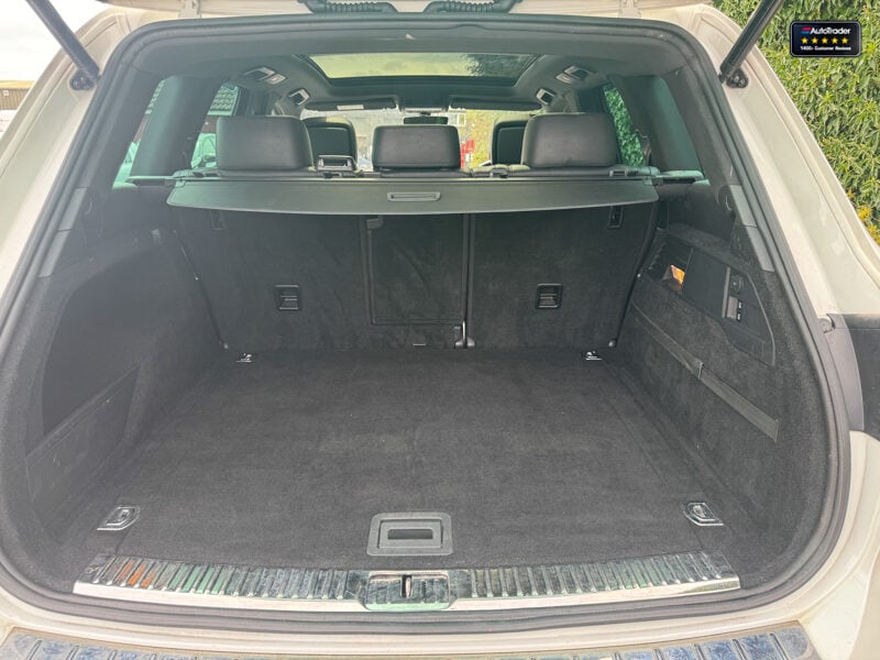 Vehicle 33