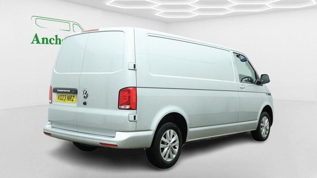 Used Volkswagen Transporter 2023 for sale - 78070133: Photo 4
