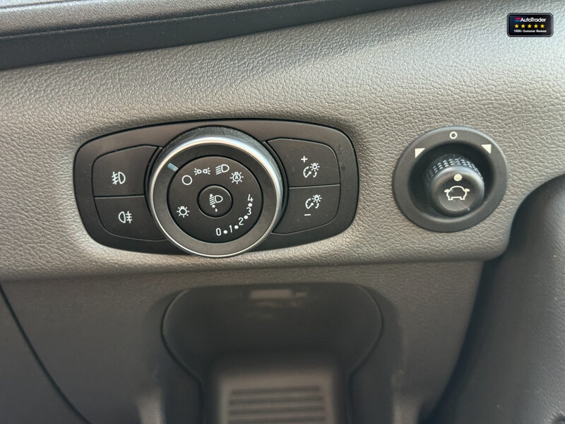 Used Ford Transit 2024 for sale - 77042075: Photo 24